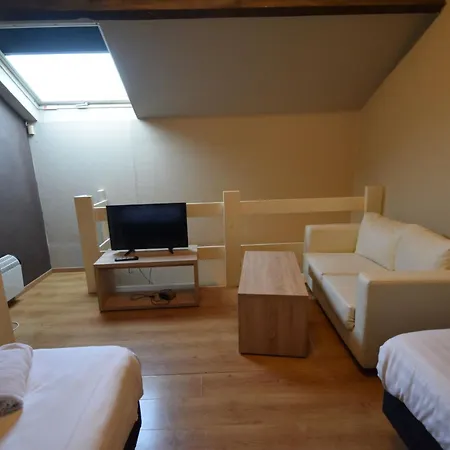 Gardens - Large One Bedroom Apartment Leuven